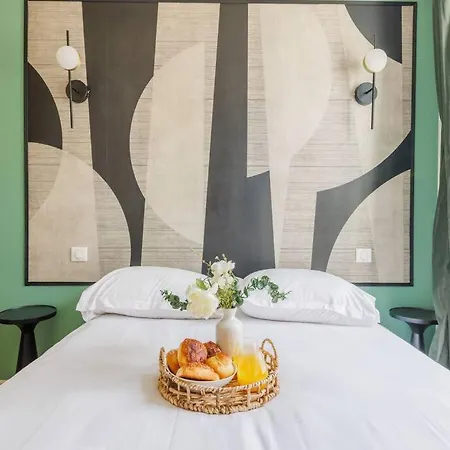 Charming Apt - St Germain Des Pres-mobility Lease Апартаменты Париж
